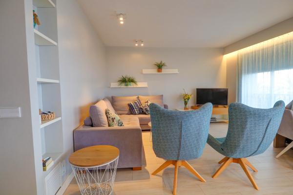 #12814 - Ribera Sunrise Penthouse | Holiday Rentals | Hello Homes Sitges