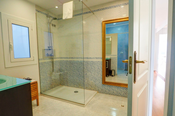 #13137 - San Sebastian Apartment | Alquiler Vacacional | Hello Homes Sitges