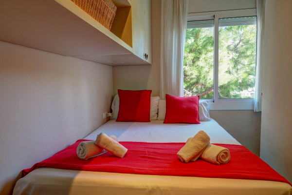 #13260 - Montroig Zen Penthouse | Holiday Rentals | Hello Homes Sitges