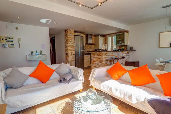 #13569 - La Marina Sea Front | Lomavuokraus | Hello Homes Sitges