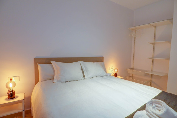 #13639 - Camelot Apartment | Ferieudlejning | Hello Homes Sitges