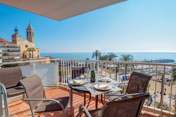 #13800 - La Gioia 2 | Lomavuokraus | Hello Homes Sitges