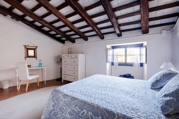 #14084 - Little Vine | Holiday Rentals | Hello Homes Sitges