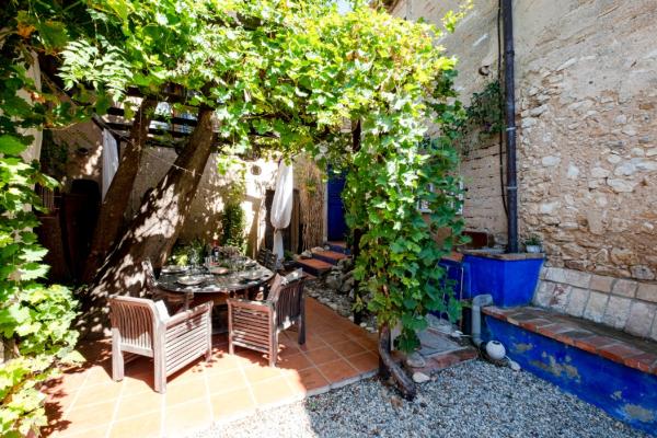 #14092 - Little Vine | Holiday Rentals | Hello Homes Sitges