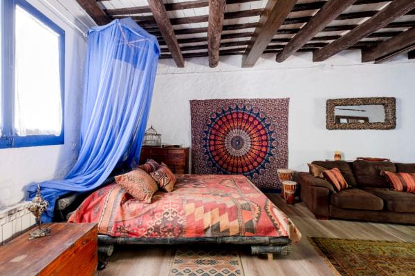 #14122 - Little Vine | Holiday Rentals | Hello Homes Sitges