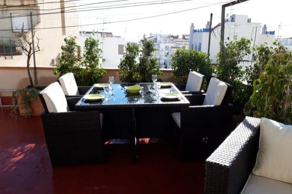 #14141 - Midtown Seaview Terrace | Lloguer Turístic | Hello Homes Sitges