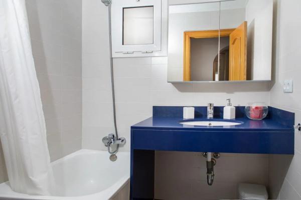 #14142 - Midtown Seaview Terrace | Lloguer Turístic | Hello Homes Sitges
