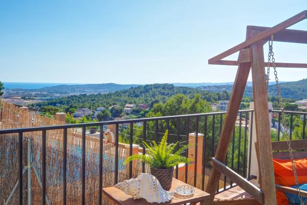 #14232 - Ohana House | Holiday Rentals | Hello Homes Sitges
