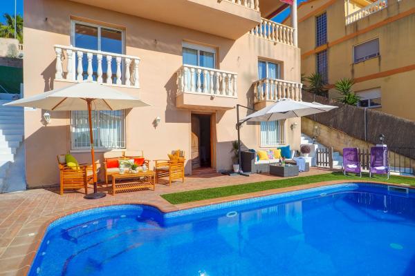 #14249 - Ohana House | Holiday Rentals | Hello Homes Sitges