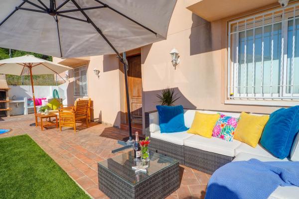 #14253 - Ohana House | Holiday Rentals | Hello Homes Sitges