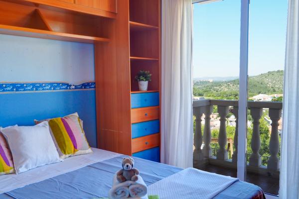 #14263 - Ohana House | Holiday Rentals | Hello Homes Sitges