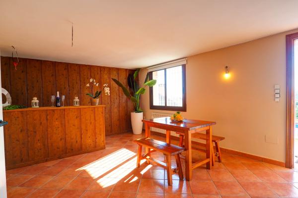 #14265 - Ohana House | Holiday Rentals | Hello Homes Sitges