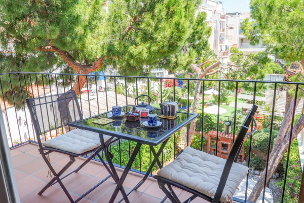 #14274 - Montroig Zen Penthouse | Holiday Rentals | Hello Homes Sitges