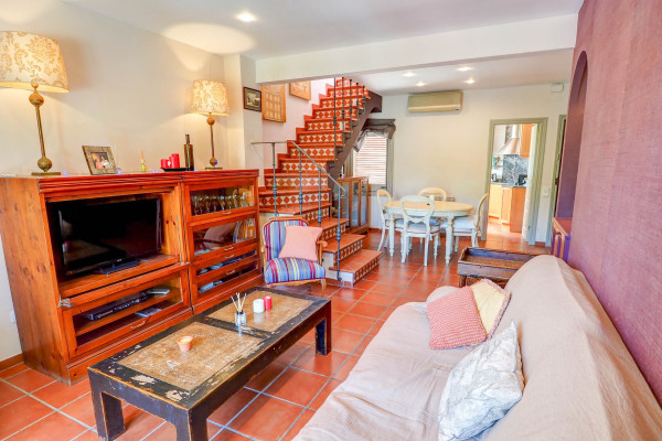 #14276 - Montroig Zen Penthouse | Holiday Rentals | Hello Homes Sitges