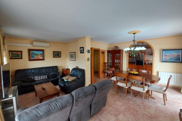 #14297 - Villa Emperor | Ferieudlejning | Hello Homes Sitges