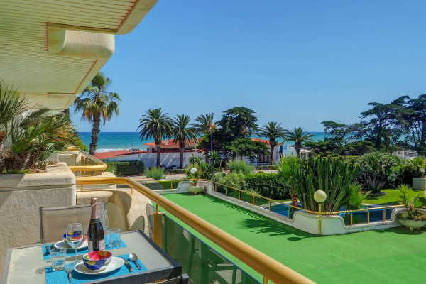  - Mediterraneo Seaview Apartment