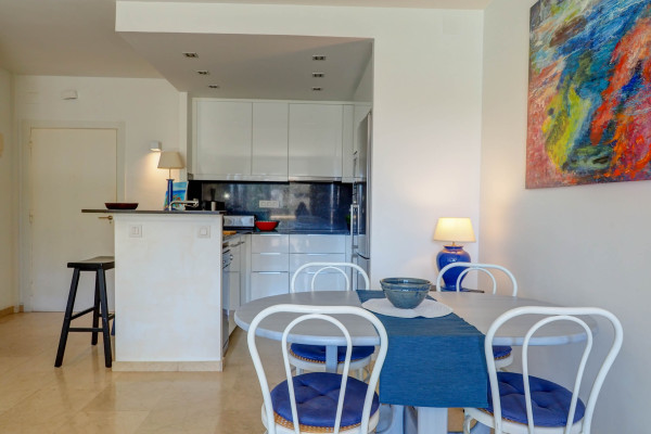 #14483 - Mediterraneo Seaview | Lomavuokraus | Hello Homes Sitges