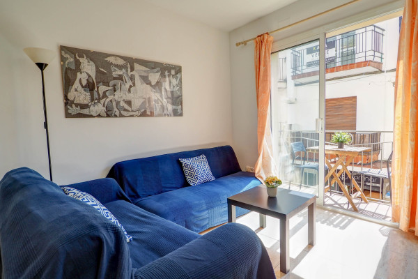 #14764 - Parellades Apartment | Lomavuokraus | Hello Homes Sitges