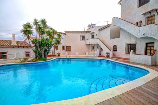 #15475 - Gavina Blue Views | Holiday Rentals | Hello Homes Sitges