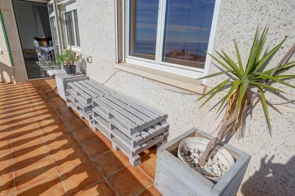 #15665 - Malvasia Family Sea View Apartment | Ferieudlejning | Hello Homes Sitges