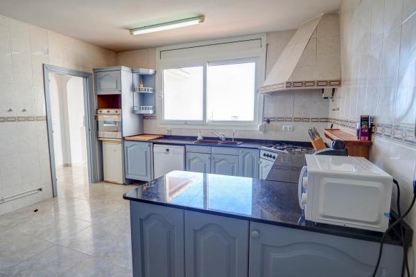 #15687 - Malvasia Family Sea View Apartment | Ferieudlejning | Hello Homes Sitges