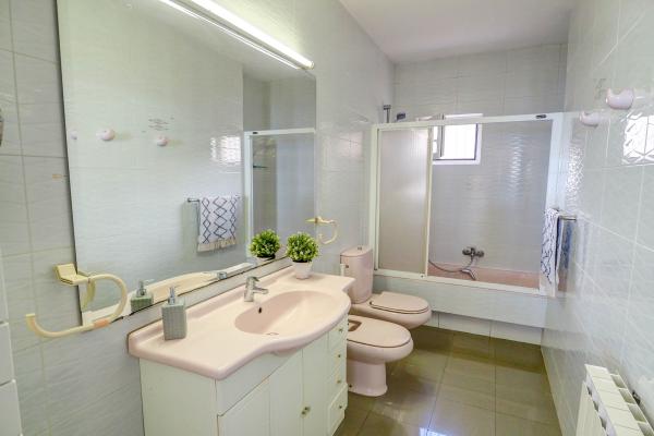 #15694 - Malvasia Family Sea View Apartment | Ferieudlejning | Hello Homes Sitges