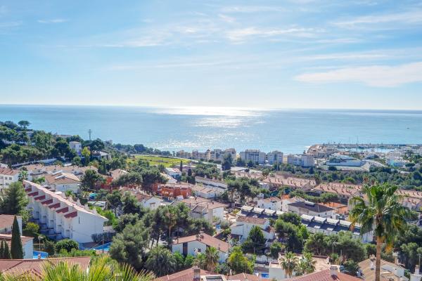 #15730 - Malvasia Family Sea View Apartment | Ferieudlejning | Hello Homes Sitges