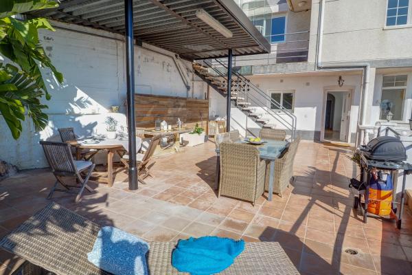 #15866 - Malvasia Family Sea View Apartment | Ferieudlejning | Hello Homes Sitges