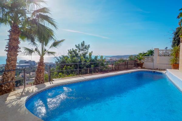 #15872 - Malvasia Family Sea View Apartment | Ferieudlejning | Hello Homes Sitges