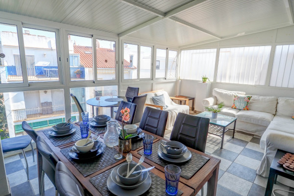 #15933 - Central Island Penthouse | Holiday Rentals | Hello Homes Sitges
