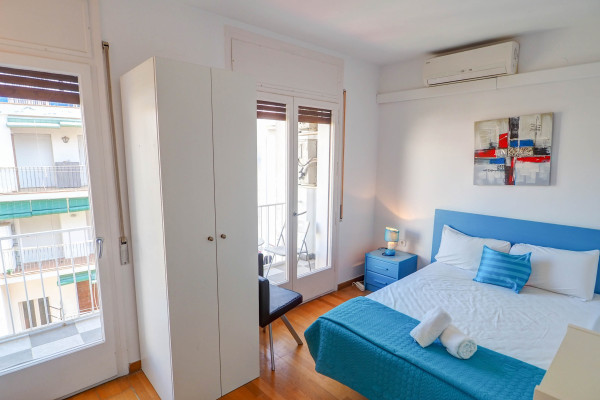 #15955 - Central Island Penthouse | Holiday Rentals | Hello Homes Sitges