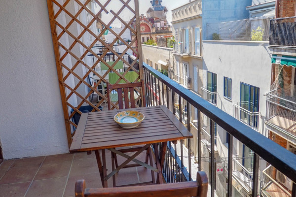#16019 - Central Island Penthouse | Holiday Rentals | Hello Homes Sitges