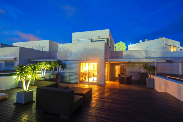 #16098 - Elora Penthouse with Sea Views | Holiday Rentals | Hello Homes Sitges