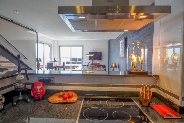 #16138 - Elora Penthouse with Sea Views | Holiday Rentals | Hello Homes Sitges