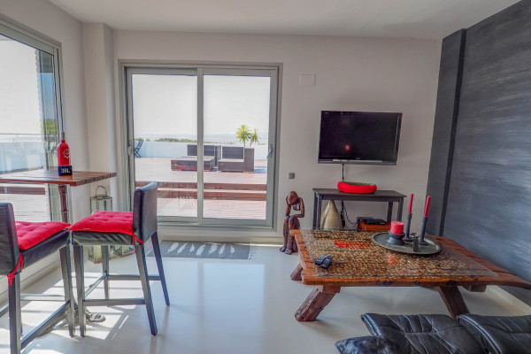 #16165 - Elora Penthouse with Sea Views | Holiday Rentals | Hello Homes Sitges
