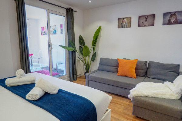 #16250 - The Moonlight Sea View | Ferienunterkünfte | Hello Homes Sitges