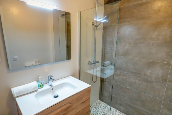 #16323 - Balcony View Apartment | Holiday Rentals | Hello Homes Sitges