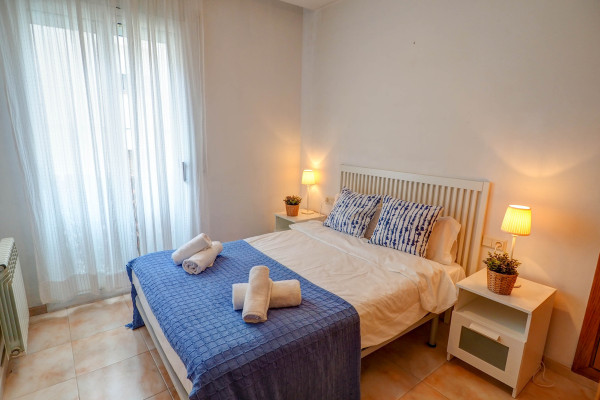 Modern, Well-Appointed Room