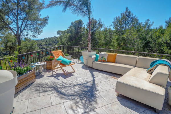 #16464 - Villa Elysian | Holiday Rentals | Hello Homes Sitges