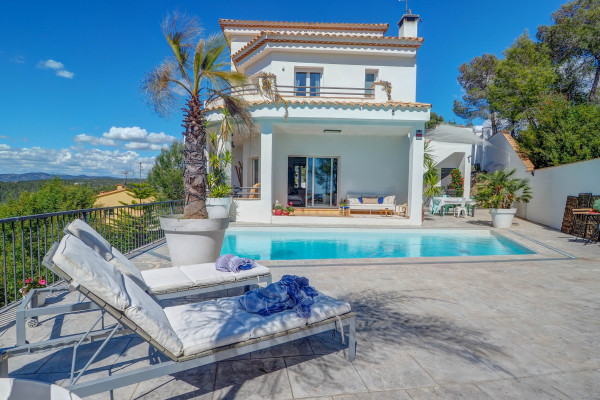 #16499 - Villa Elysian | Alquiler Vacacional | Hello Homes Sitges