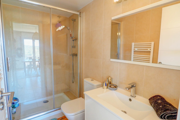 #16517 - Villa Elysian | Holiday Rentals | Hello Homes Sitges