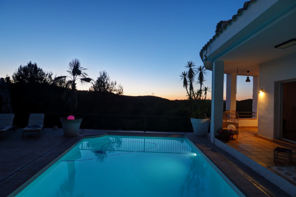 #16664 - Villa Elysian | Holiday Rentals | Hello Homes Sitges