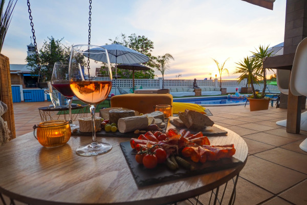#16666 - Villa Talaya | Holiday Rentals | Hello Homes Sitges