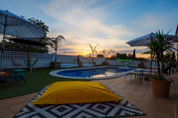 #16672 - Villa Talaya | Holiday Rentals | Hello Homes Sitges