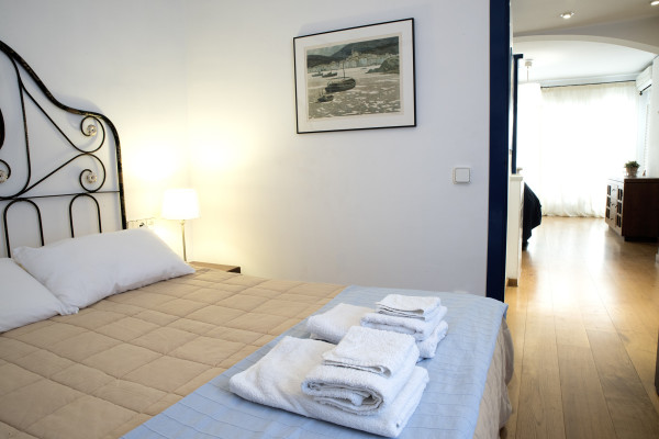 #16817 - Barco Attic | Lomavuokraus | Hello Homes Sitges