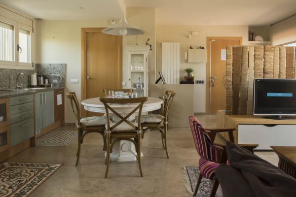 #16898 - Atico Los Condes | Lomavuokraus | Hello Homes Sitges