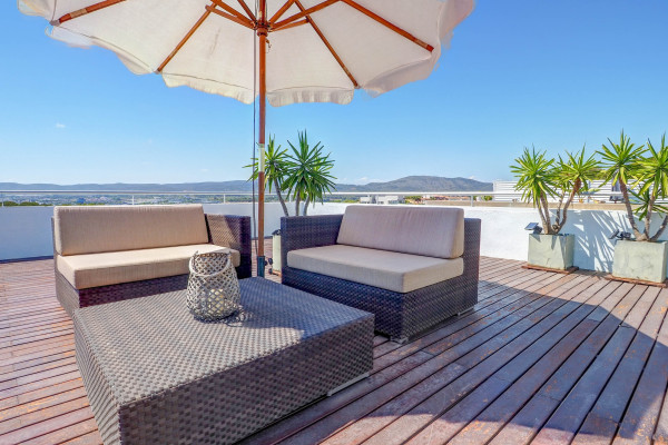 #17290 - Elora Penthouse with Sea Views | Holiday Rentals | Hello Homes Sitges