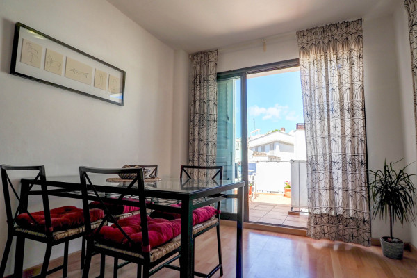 #17299 - Sebastian Terrace Apartment | Lomavuokraus | Hello Homes Sitges