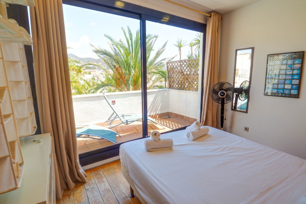 #17463 - Port Alegre Attic | Alquiler Vacacional | Hello Homes Sitges
