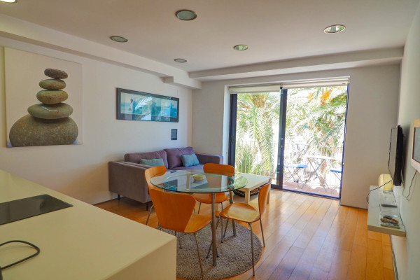  - Port Alegre Attic